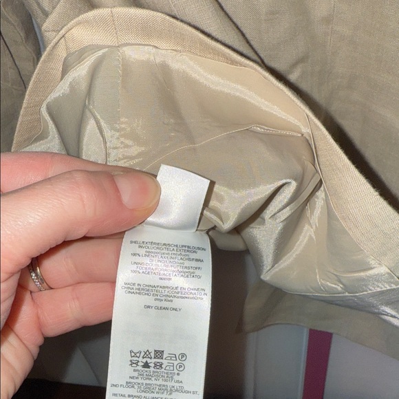 Brooks Brothers Beige Women's Blazer 100% Linen - Picture 7 of 7